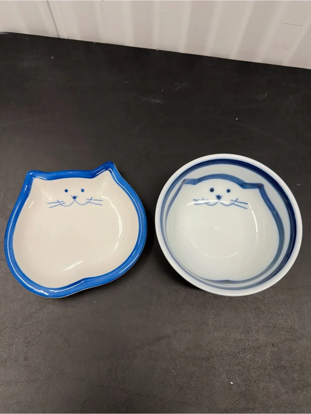 Coordinating Ceramic Cat Bowl and Plate Set Excellent Condition